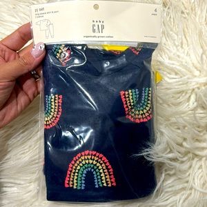 New baby gap 2pc long pajamas navy rainbow 4T